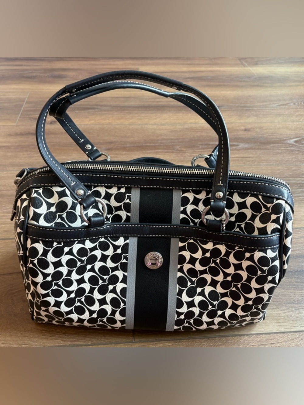 Coach Chelsea‎ Heritage Signature Satchel Handbag Black White Y2K